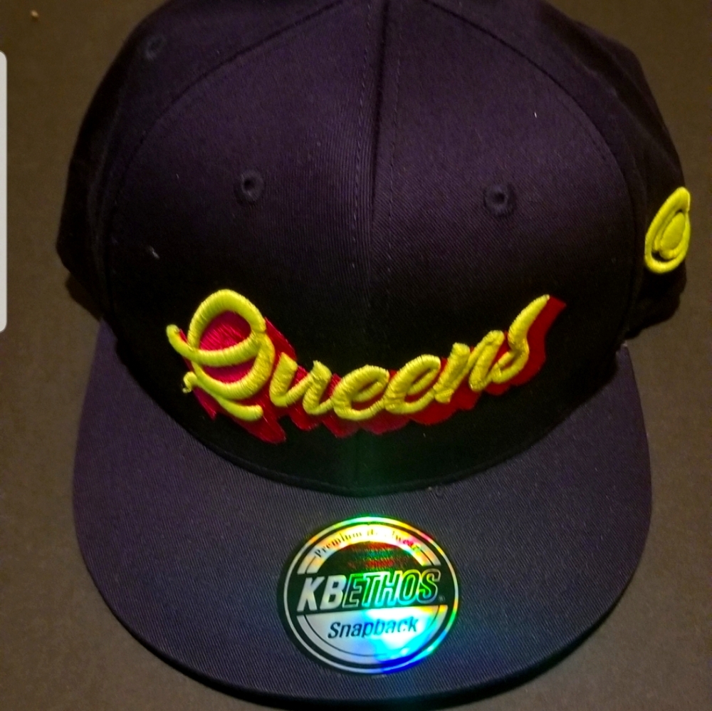 Queens Hat